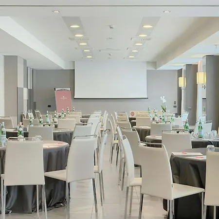 Nh Collection President Hotel 5*